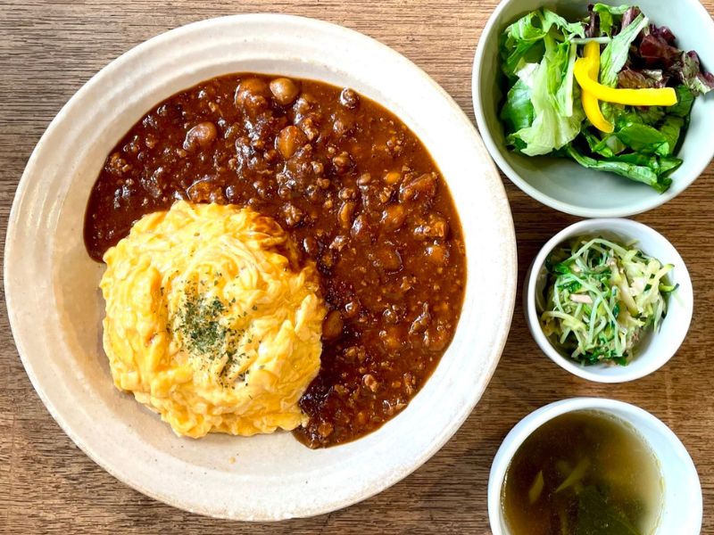 三鷹カフェフジヤコーヒーカレー