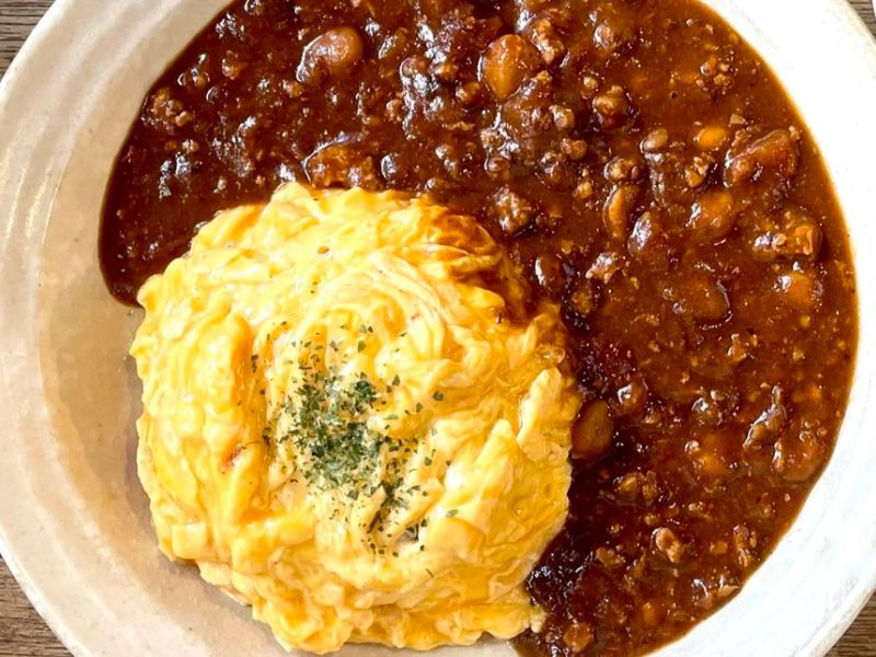 三鷹のカフェ fujiyacoffeeのモーニング 朝カレー